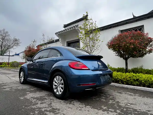 Volkswagen Beetle 2018