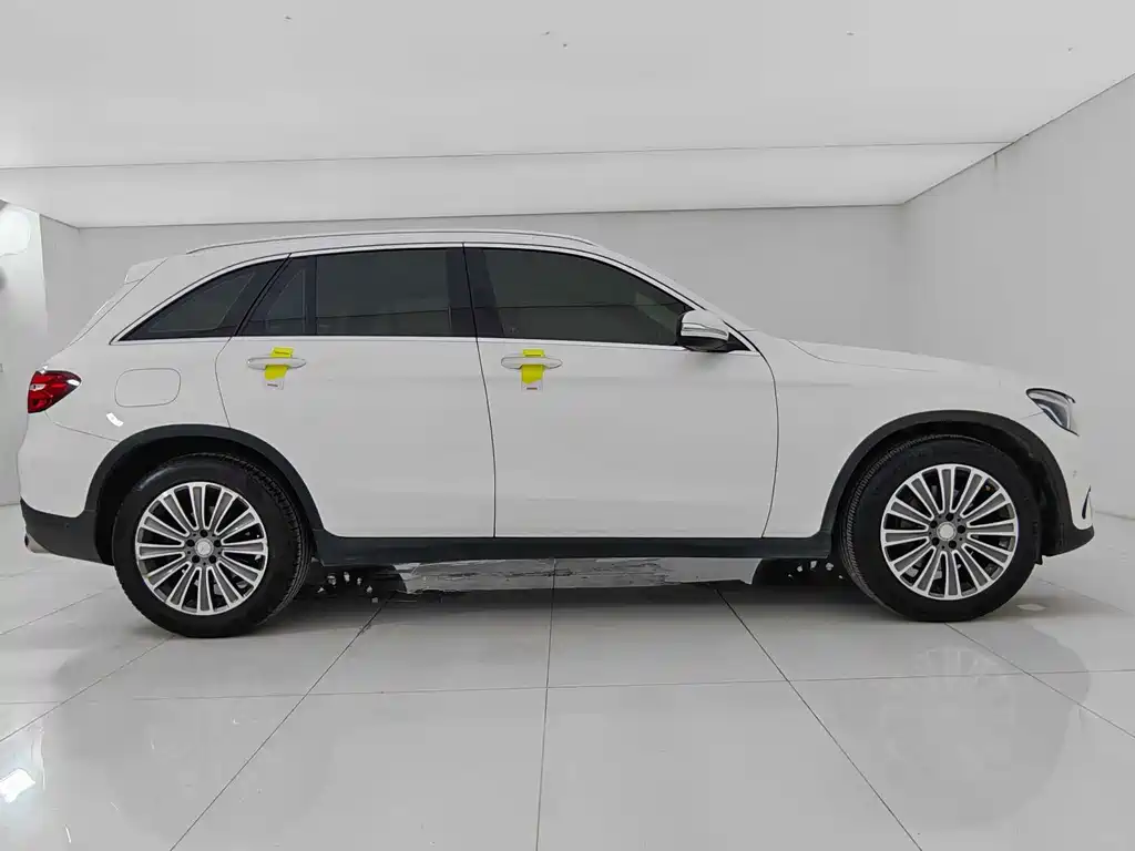 Mercedes-Benz GLC 2016 — фото 15