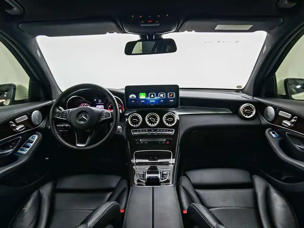 Mercedes-Benz GLC 2016