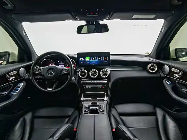 Mercedes-Benz GLC 2016