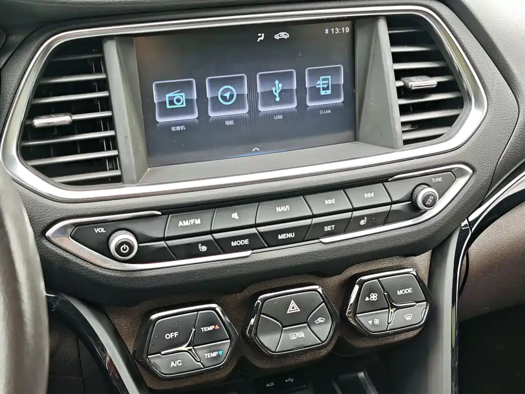 GAC Motor Trumpchi GS4 2016 — фото 8