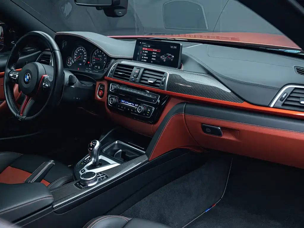 BMW M4 2019 — фото 6