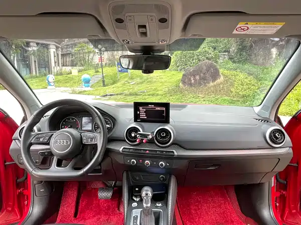 Audi Q2L 2022