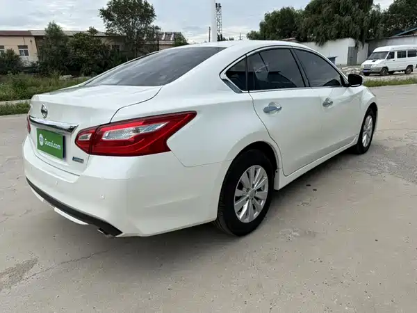 Nissan Teana 2018