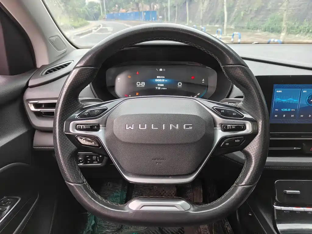 Wuling Victory 2022 — фото 9