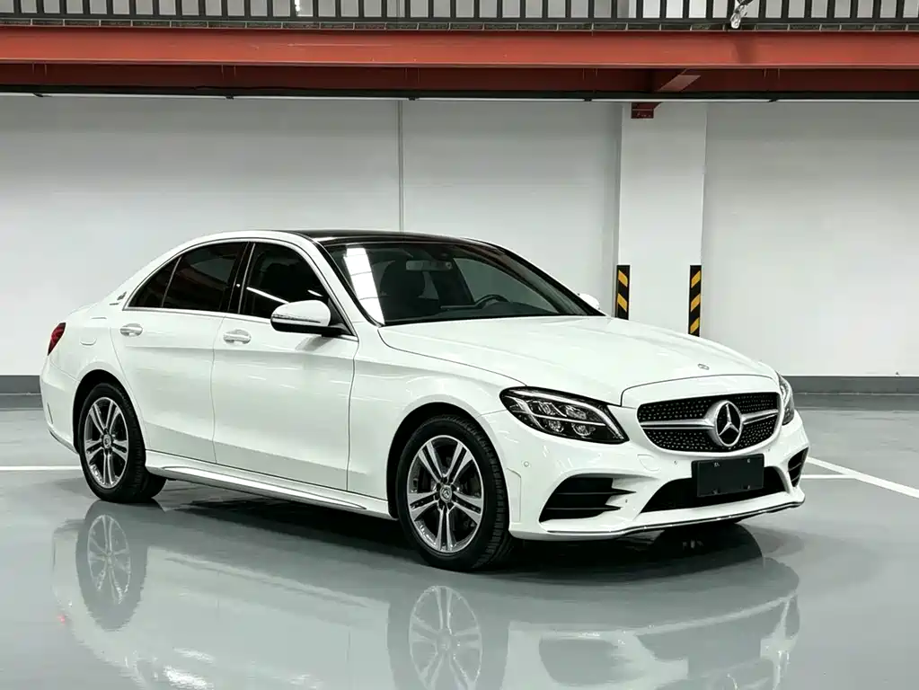 Mercedes-Benz C-Class 2020 — фото 3