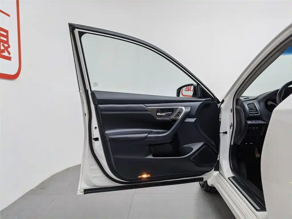 Nissan Teana 2015 — фото 8