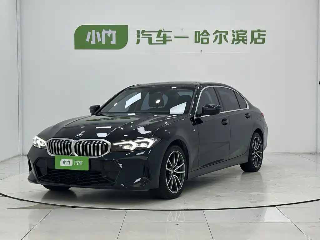 BMW 3 Series 2023 — фото 1