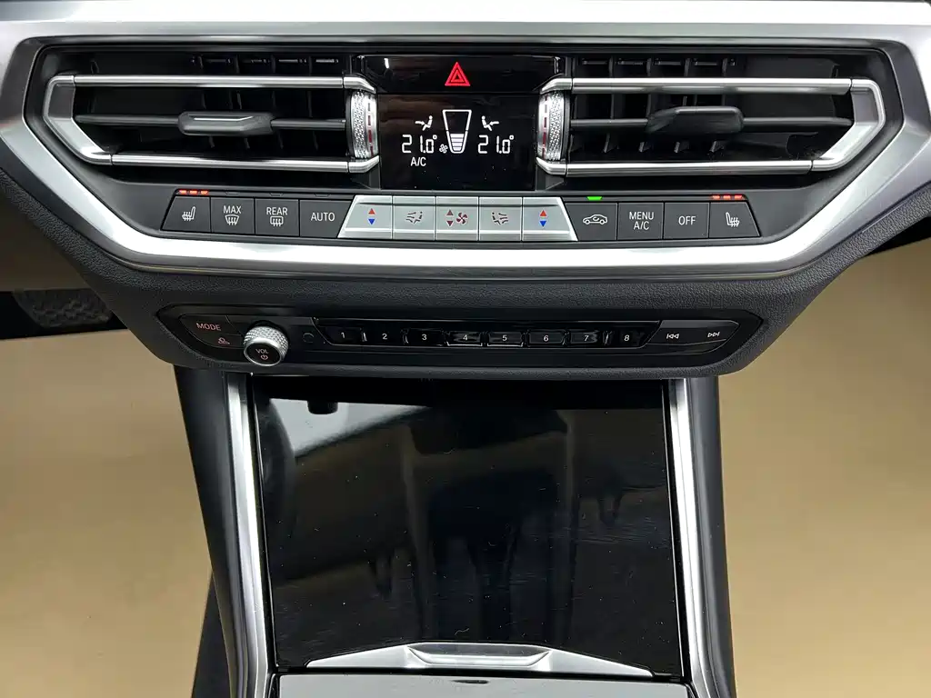 BMW 3 Series 2021 — фото 12