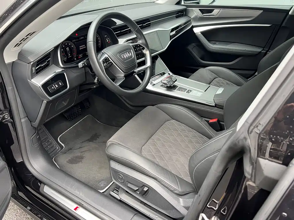 Audi A7L 2025 — фото 6