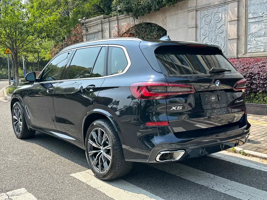 BMW X5 2022 — фото 16