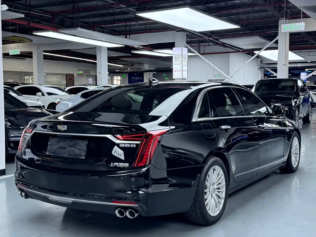Cadillac CT6 2020 — фото 22