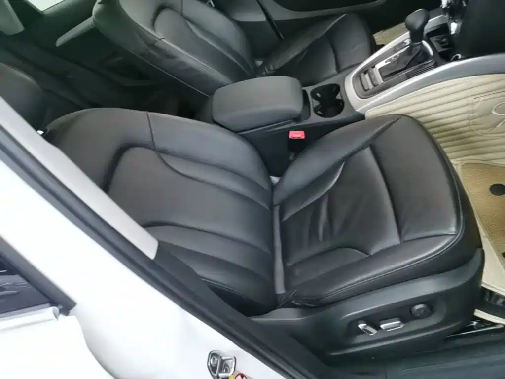 Audi Q5 2015 — фото 25