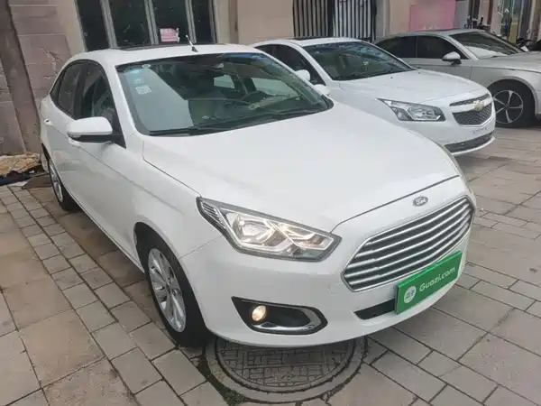 Ford Escort 2015
