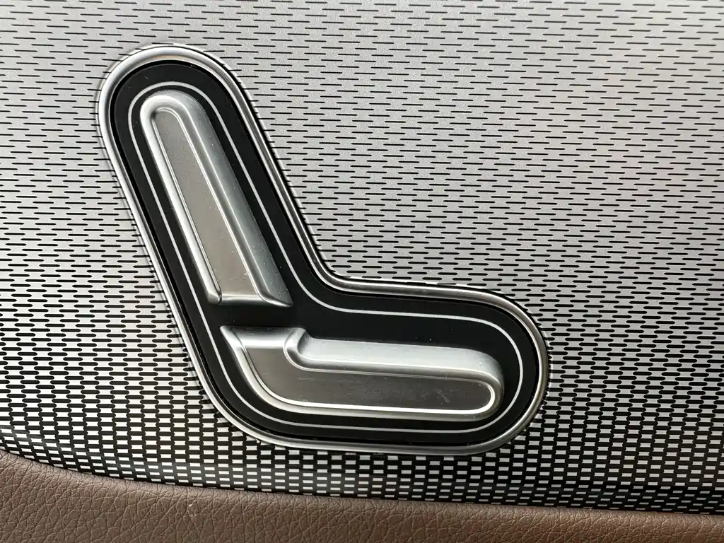 Mercedes-Benz GLB 2020 — фото 12