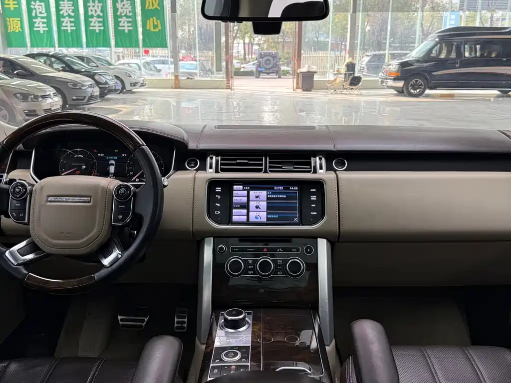 Land Rover Range Rover 2014 — фото 23