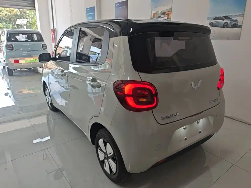 Wuling Hongguang MINIEV 2025