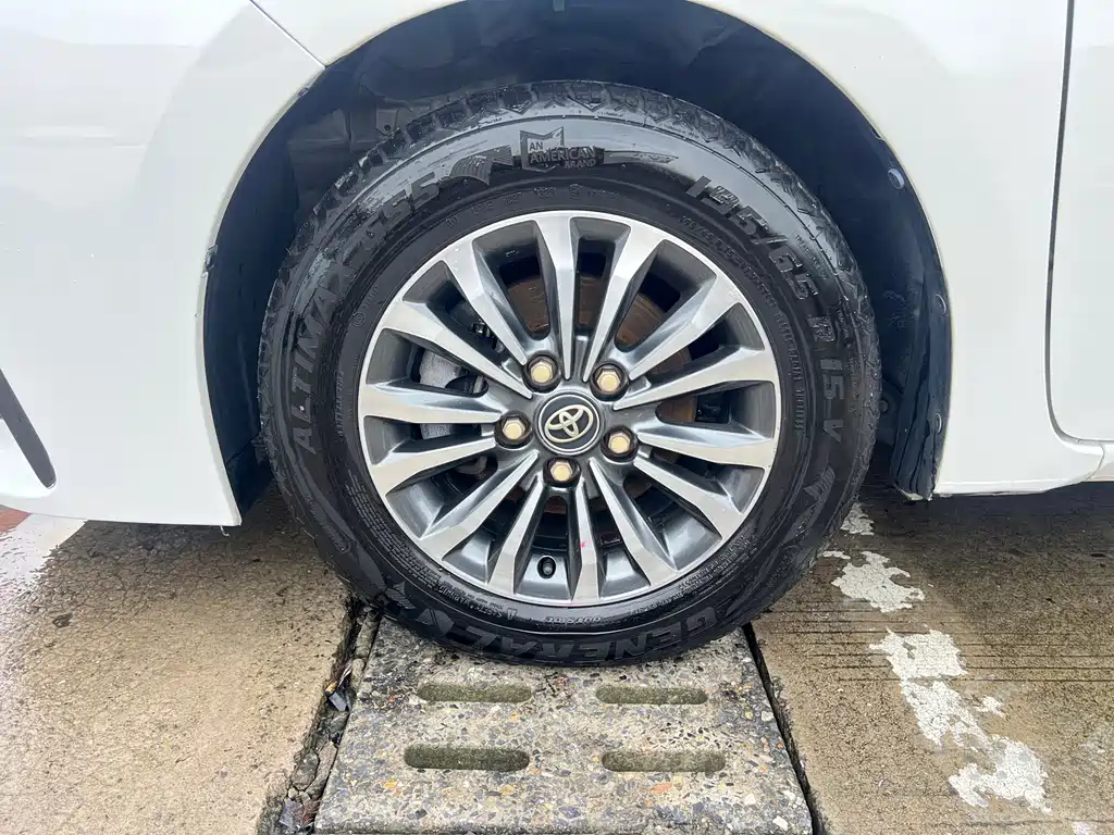 Toyota Corolla 2017