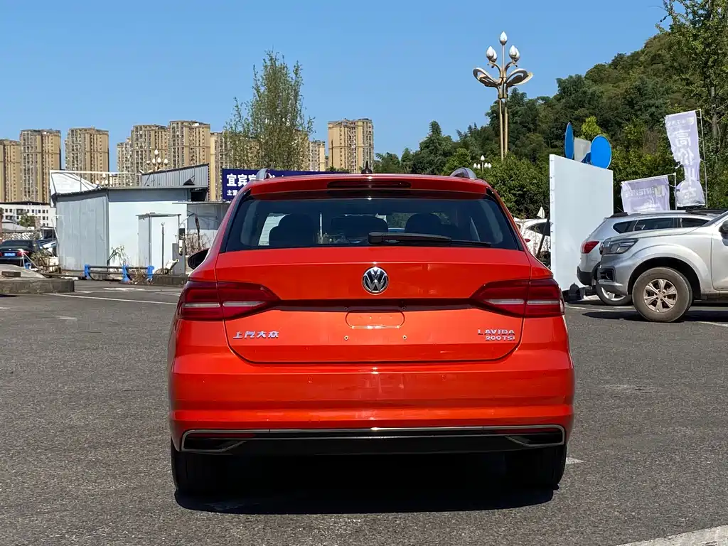 Volkswagen Lavida 2018 — фото 10