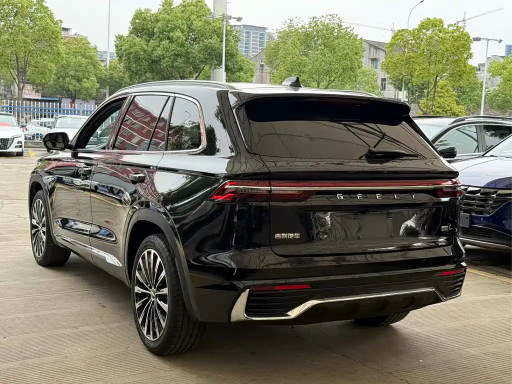 Geely Xingyue L 2025 — фото 6