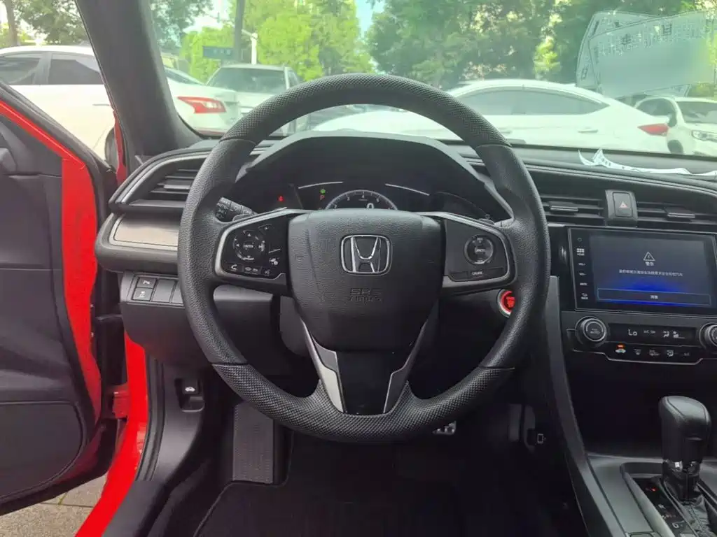 Honda Civic 2020 — фото 11