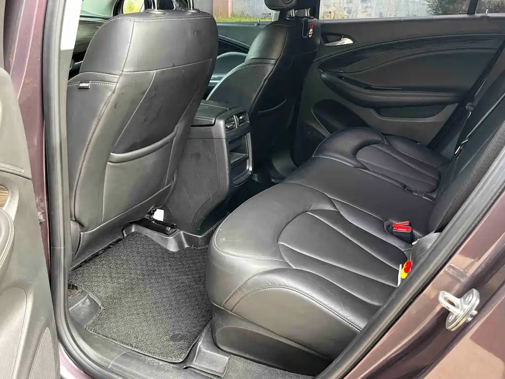 Buick Envision Plus 2018 — фото 18