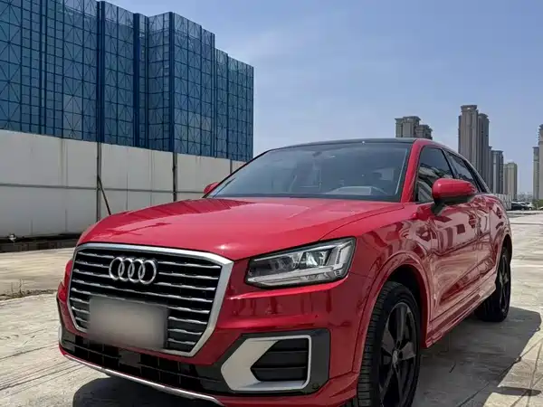 Audi Q2L 2021