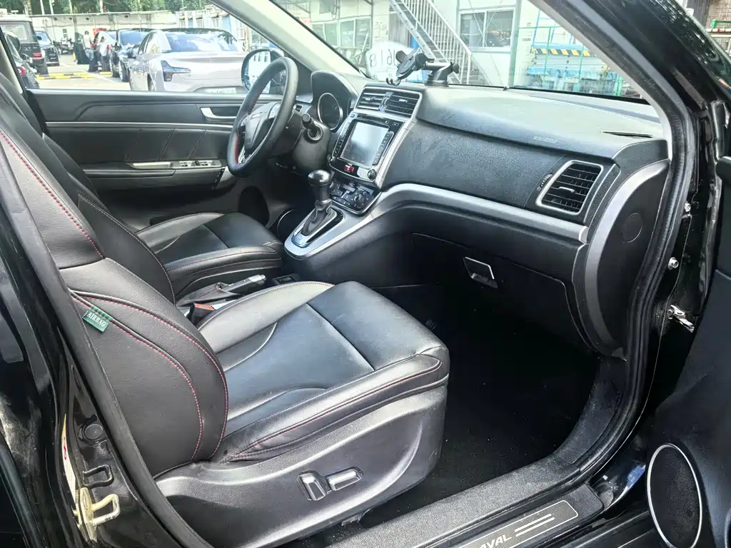 Haval H6 2015 — фото 11
