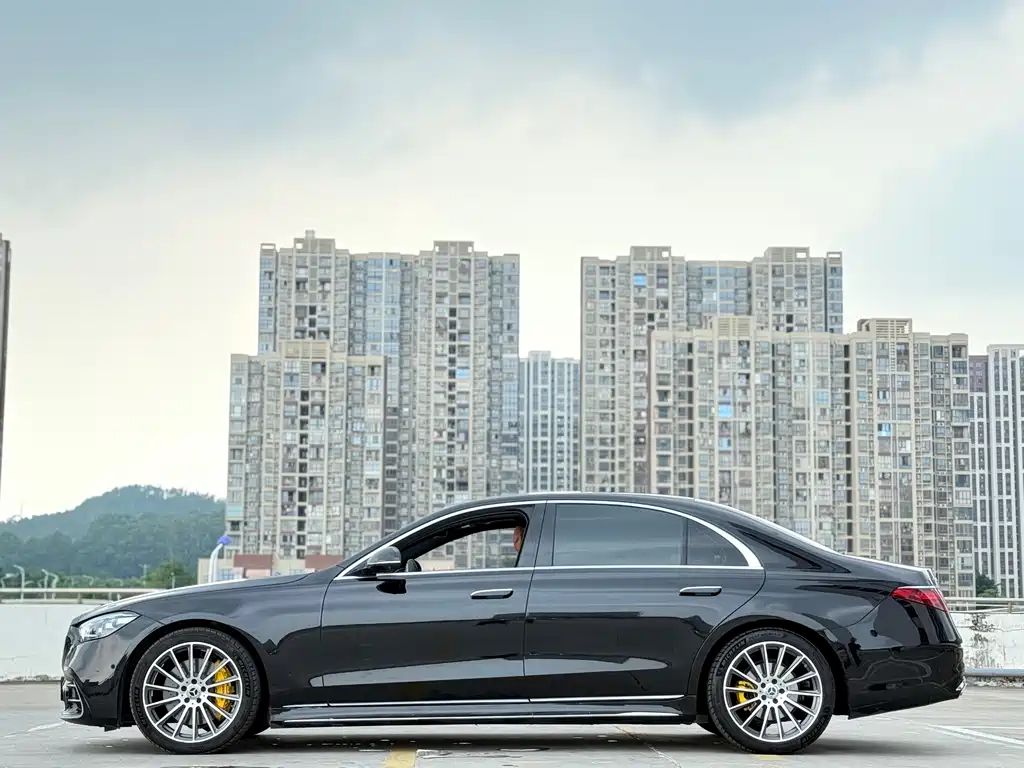 Mercedes-Benz S-Class 2024 — фото 12