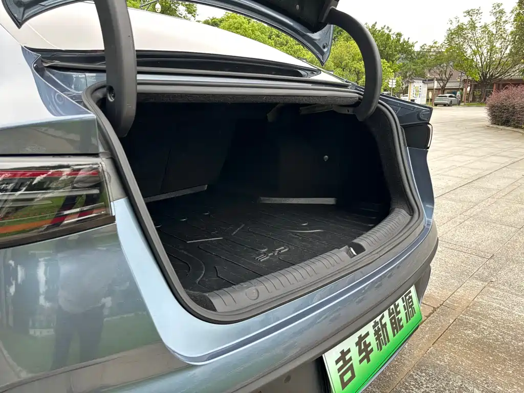 BYD Seal 06 2024 — фото 16