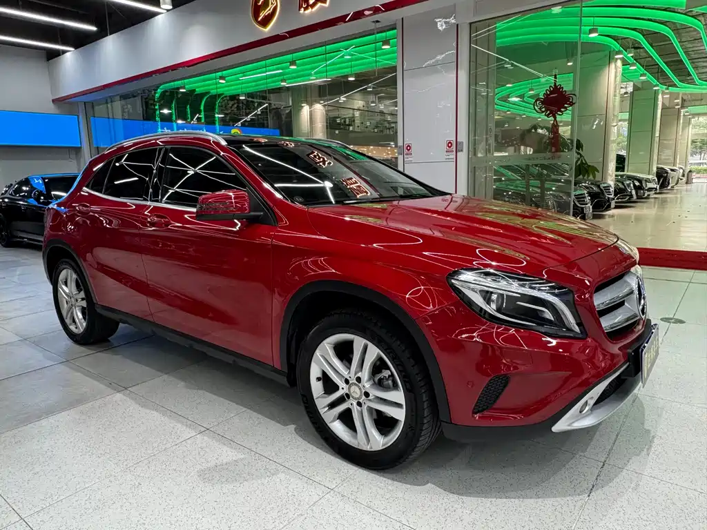 Mercedes-Benz GLA 2014 — фото 3