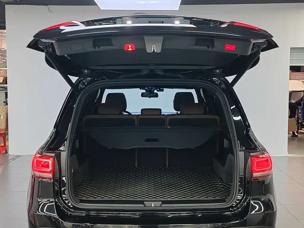 Mercedes-Benz GLB 2023 — фото 17