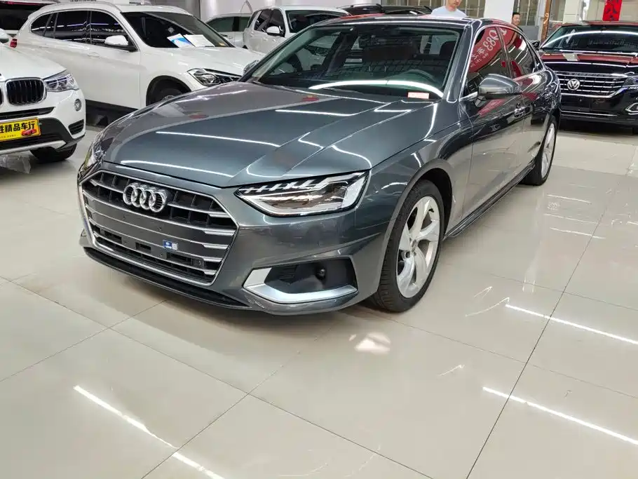 Audi A4L 2021