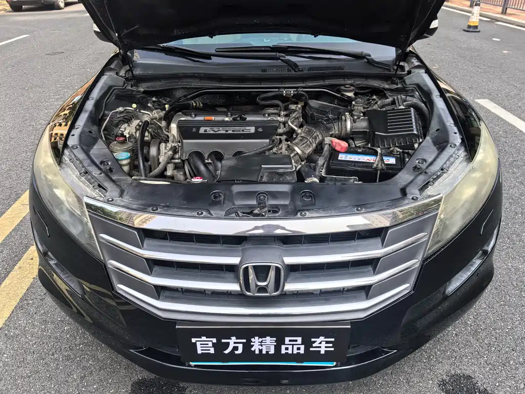 Honda Crosstour 2012 — фото 15