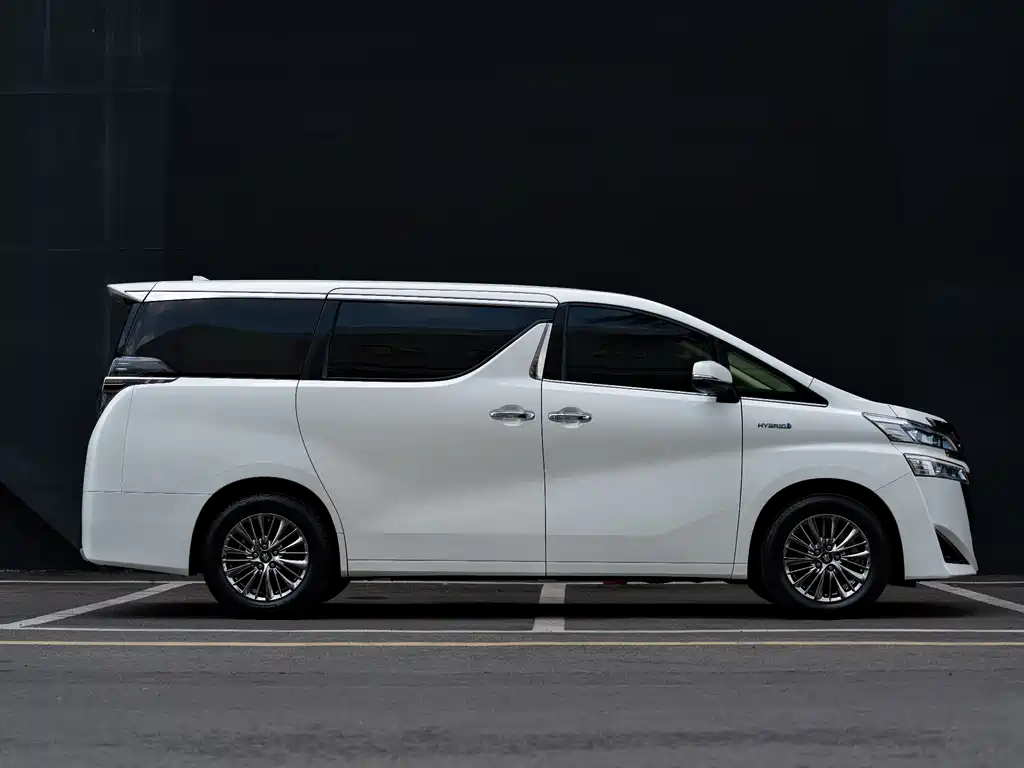 Toyota Vellfire 2022