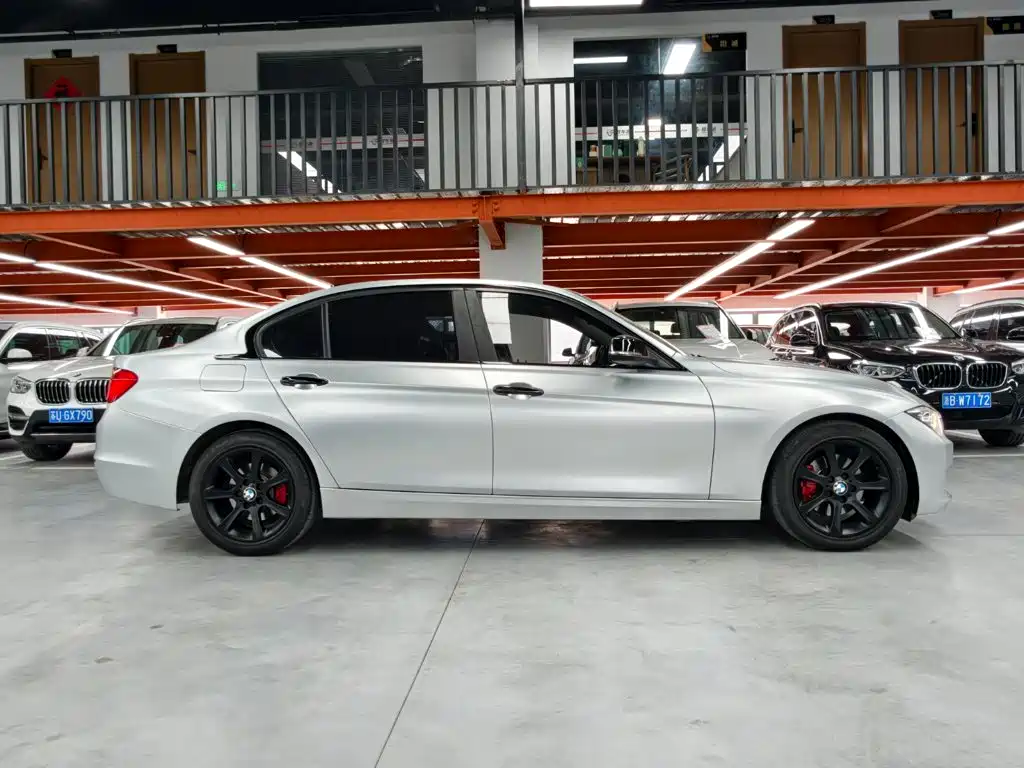 BMW 3 Series 2015 — фото 15