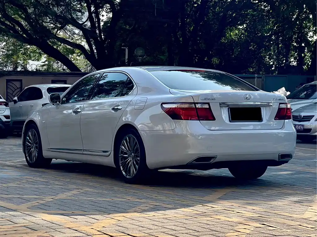 Lexus LS 2007 — фото 10