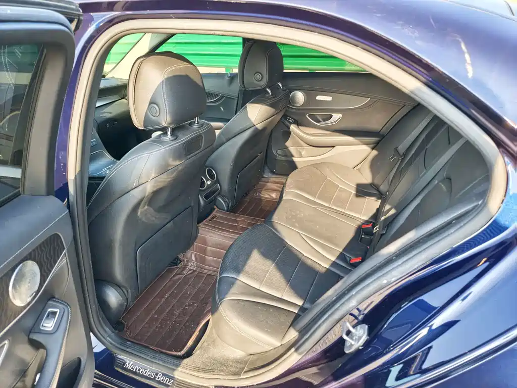 Mercedes-Benz C-Class 2019 — фото 6