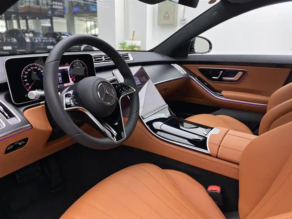 Mercedes-Benz S-Class 2024