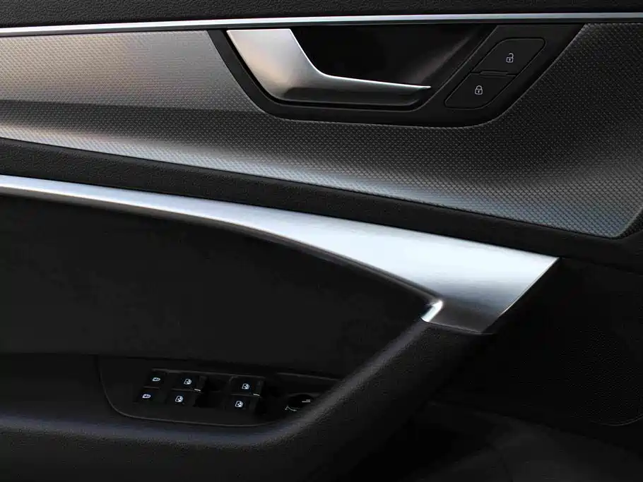 Audi A6L 2019 — фото 8