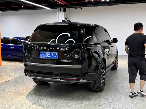 Land Rover Range Rover 2023