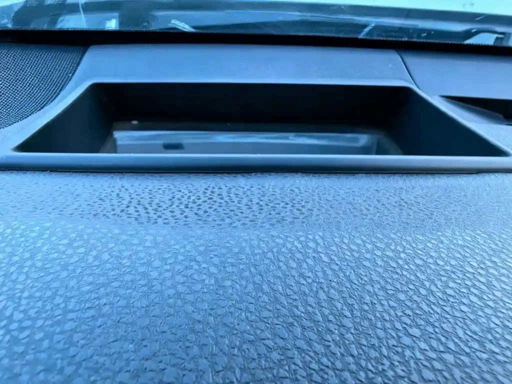Toyota Camry 2019 — фото 20