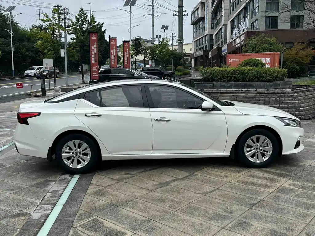 Nissan Teana 2020 — фото 15