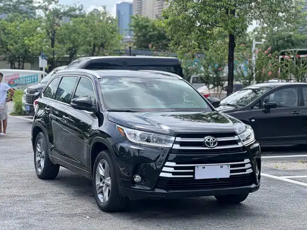 Toyota Highlander 2019