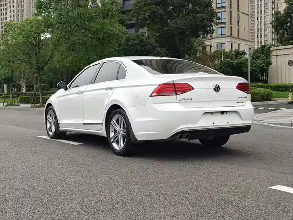 Volkswagen Lamando 2015
