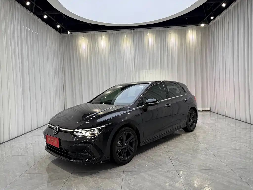 Volkswagen Golf 2022