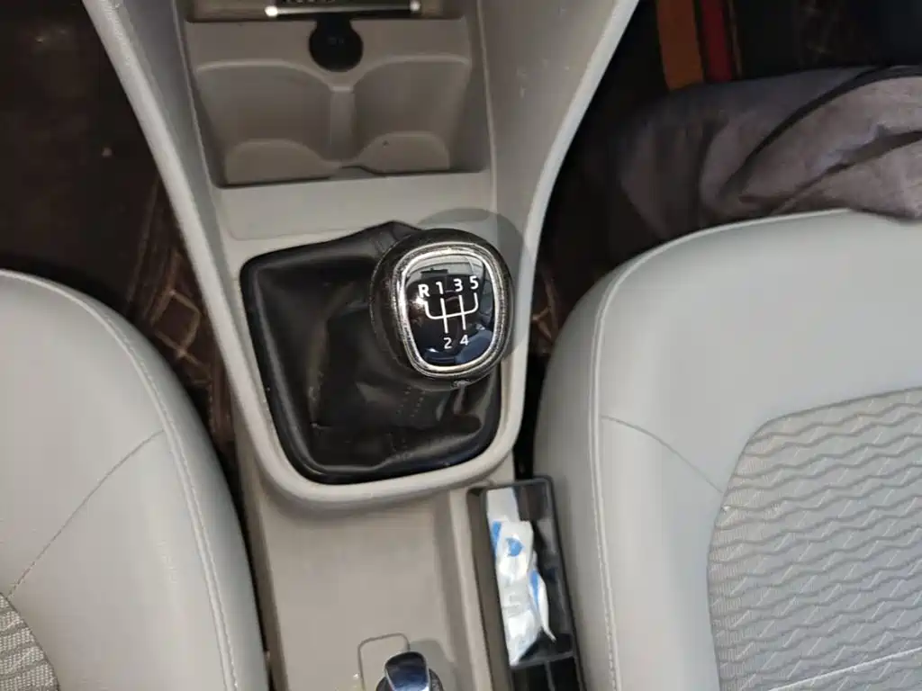 Skoda Rapid 2016 — фото 14