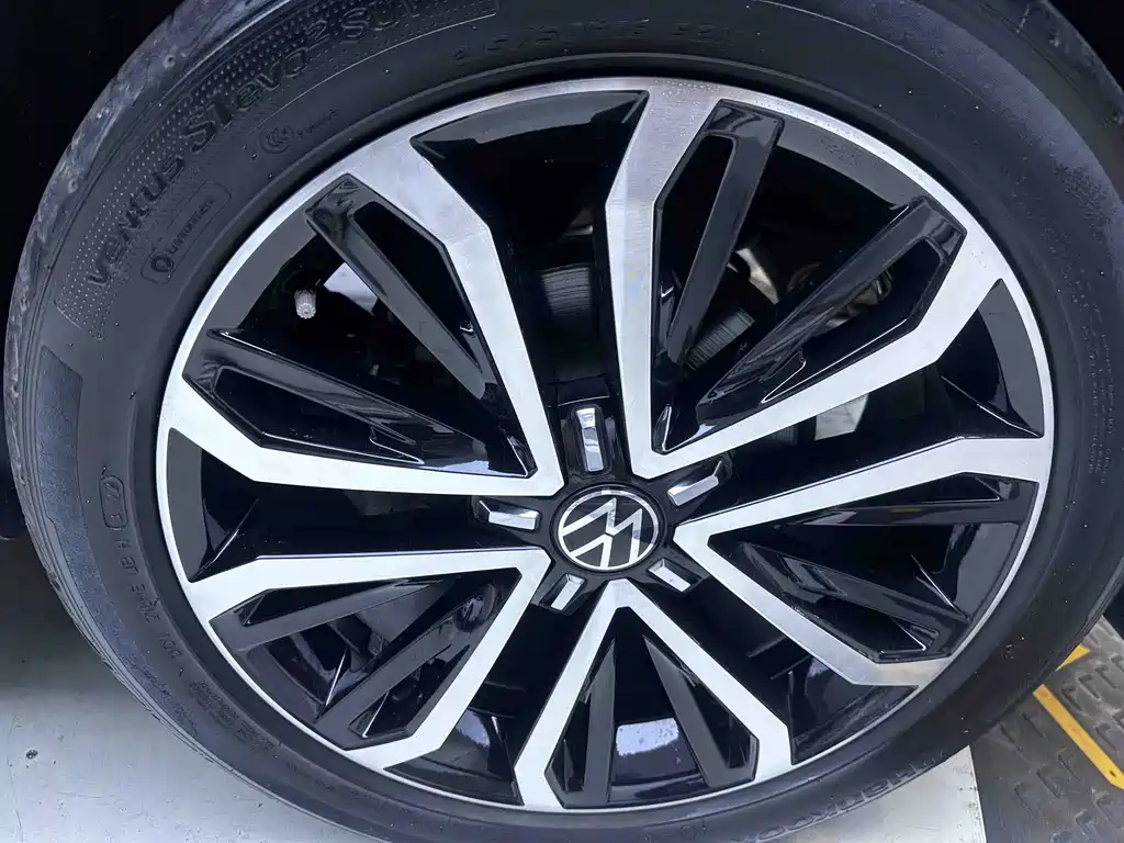 Volkswagen T-Roc 2022 — фото 22