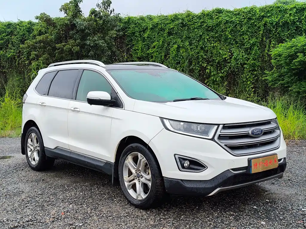 Ford Edge 2016 — фото 4