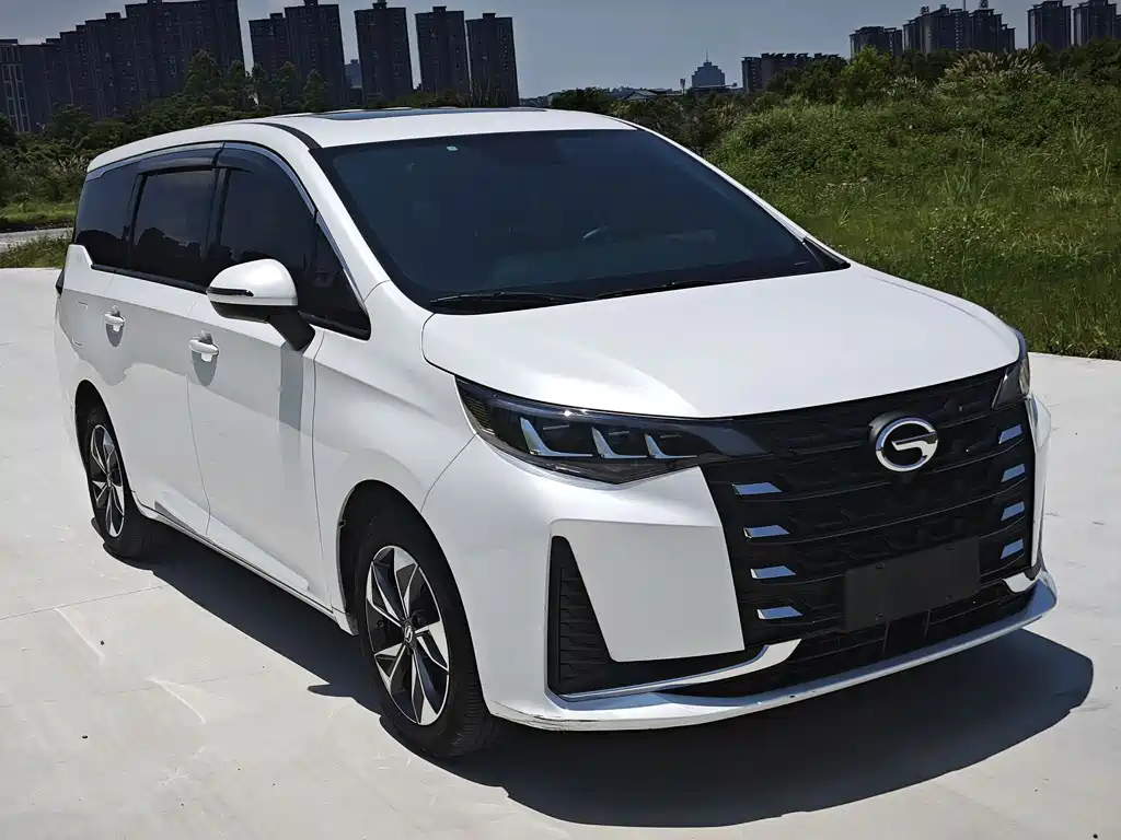 GAC Motor Trumpchi M6 2023 — фото 3